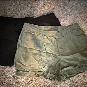 Old Navy Black and Olive Green Women’s Casual Shorts